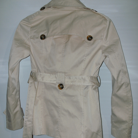 Beauty Khacki Short Belted Jacket - Picture 4 of 5